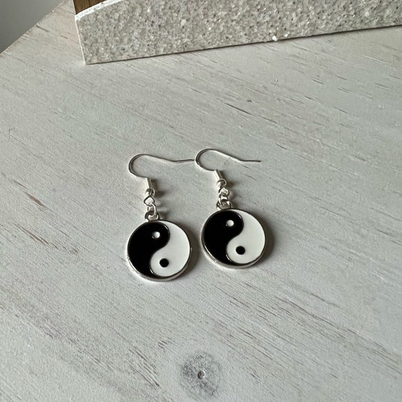 Yin-Yang Dangle Earrings - Picture 3 of 3